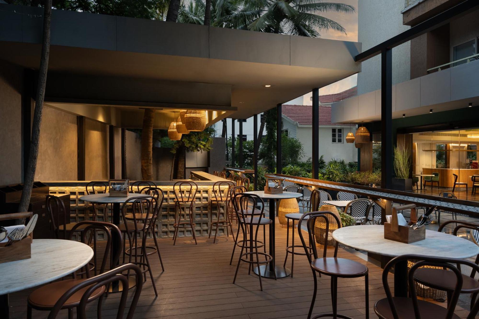 Grand Mercure Bangalore - An Accor Brand Exterior photo
