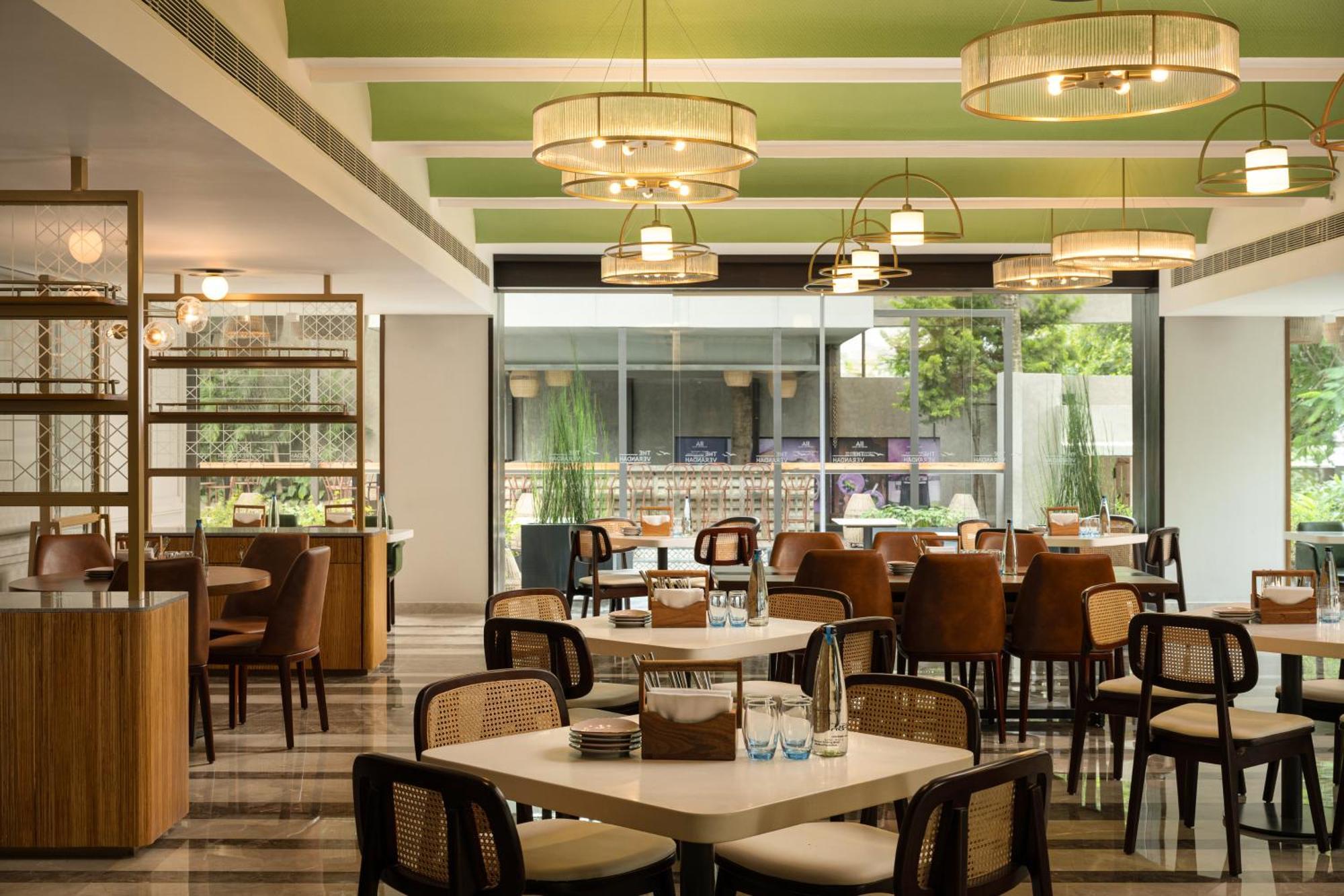Grand Mercure Bangalore - An Accor Brand Exterior photo