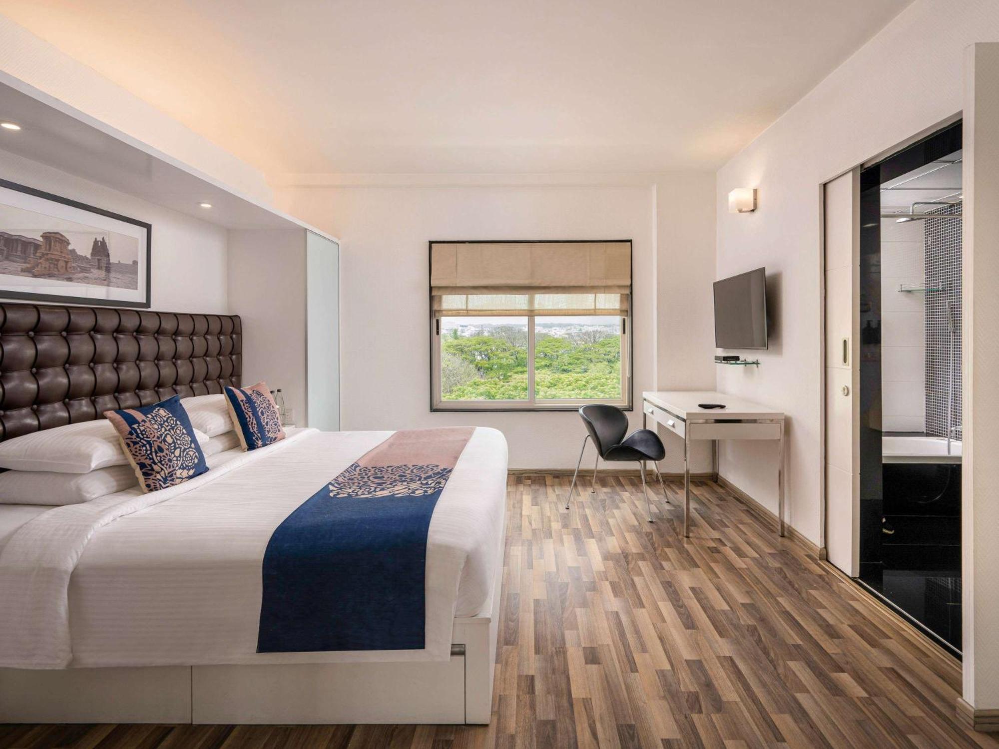 Grand Mercure Bangalore - An Accor Brand Exterior photo